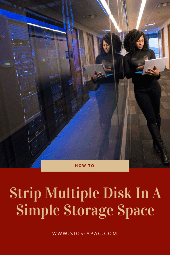 在简单的存储空间中将多个磁盘一起剥离